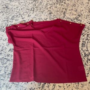 Nwot never worn large maroon lightweight top
